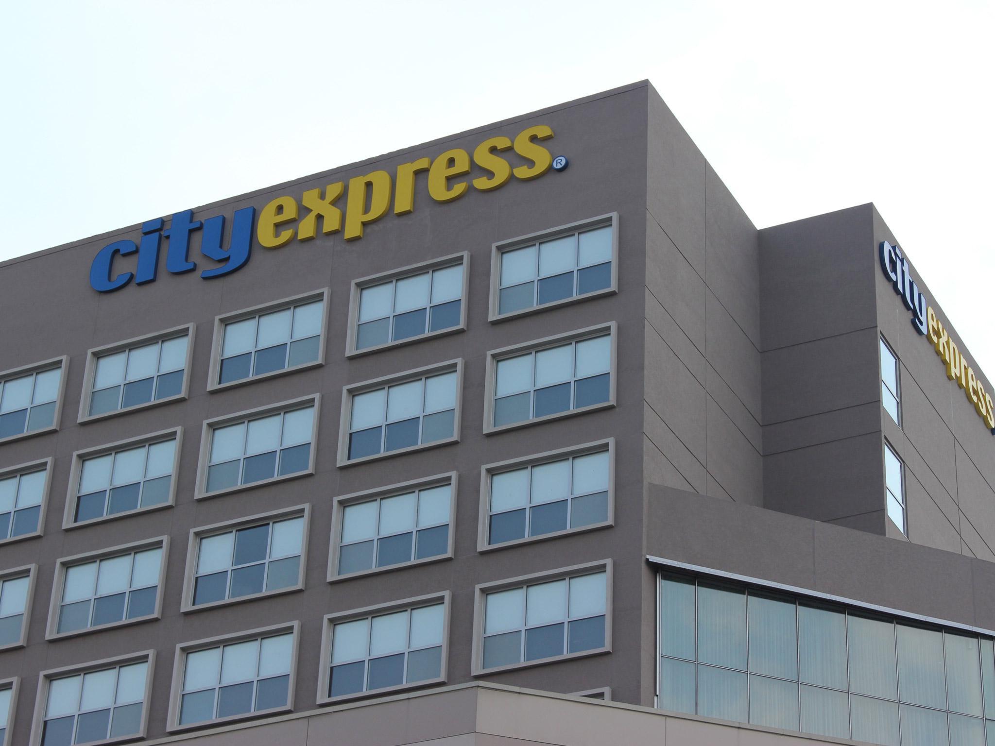 City Express Plus By Marriott Ciudad De Mexico Patio Universidad Exterior photo