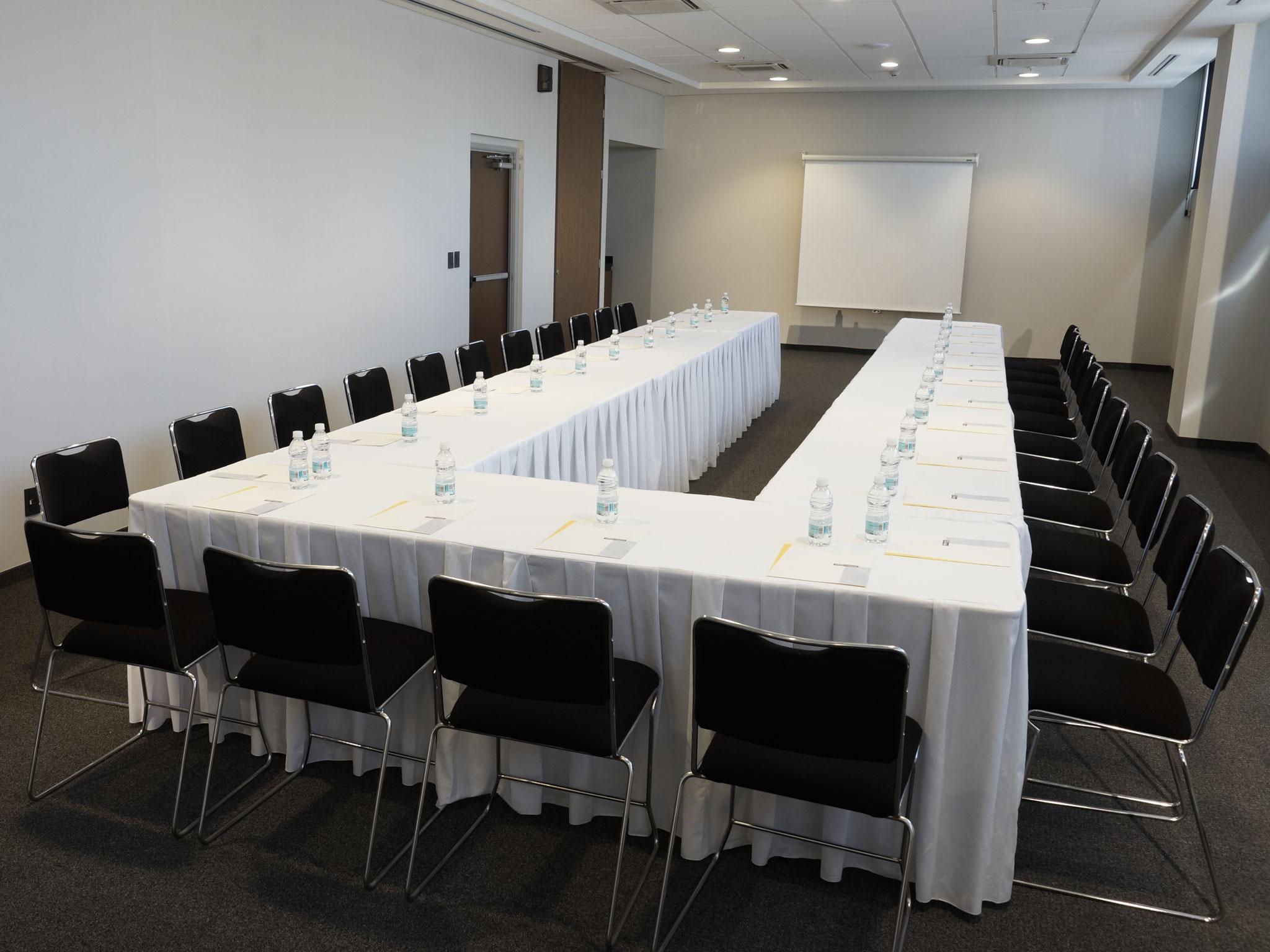 City Express Plus By Marriott Ciudad De Mexico Patio Universidad Exterior photo