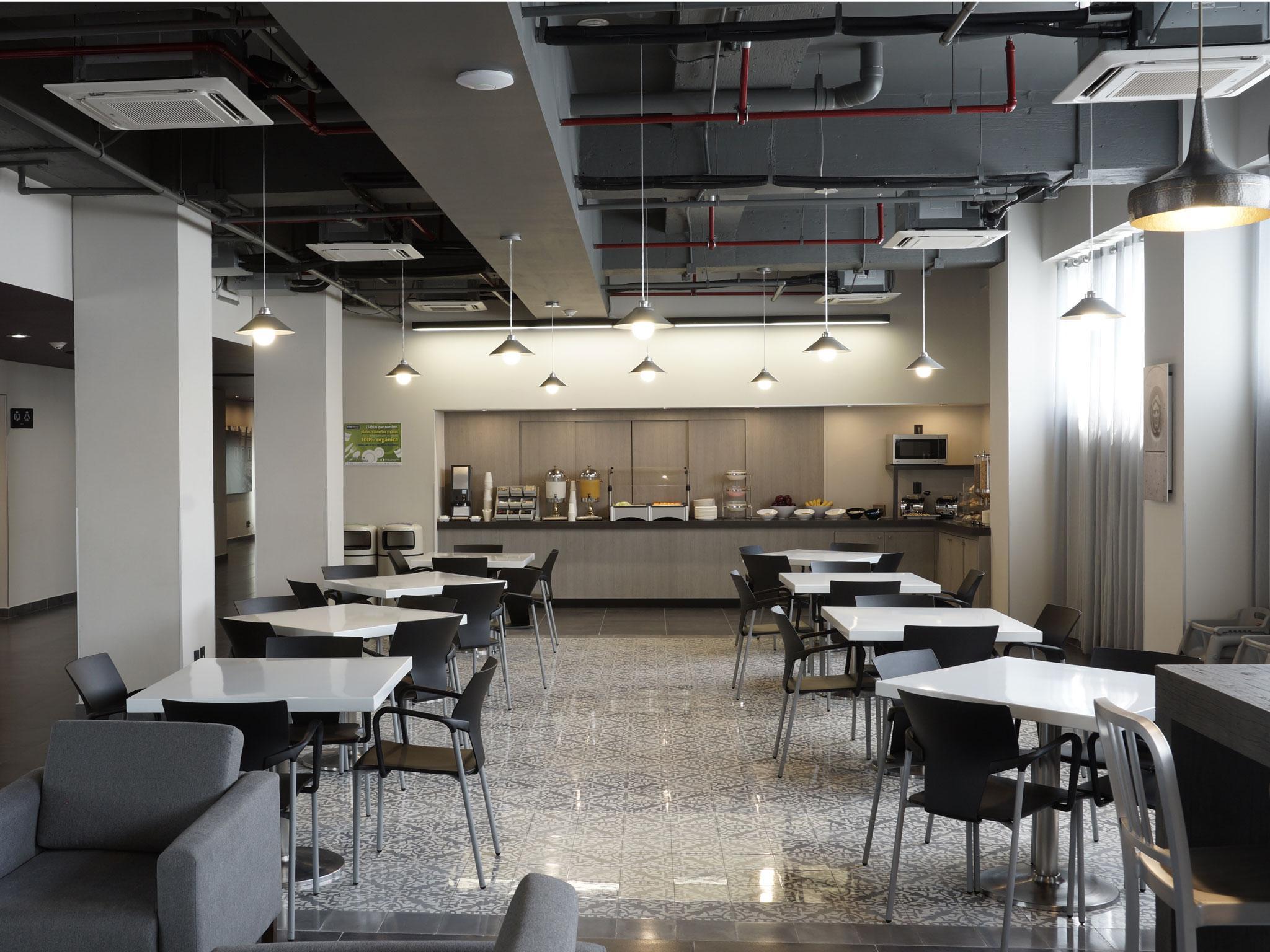 City Express Plus By Marriott Ciudad De Mexico Patio Universidad Exterior photo