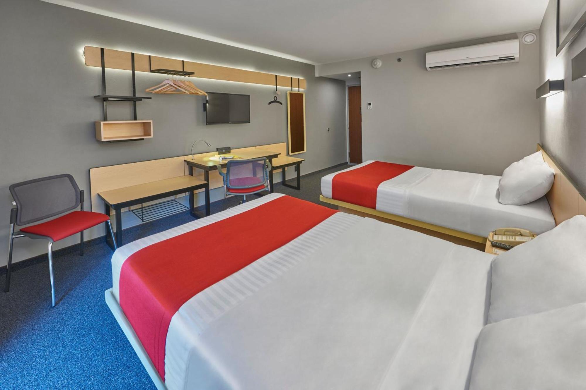 City Express Plus By Marriott Ciudad De Mexico Patio Universidad Exterior photo